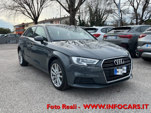 AUDI A3 Grigio pastello