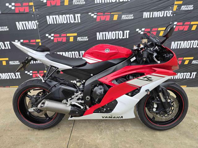 YAMAHA YZF R6 Rosso metallizzato