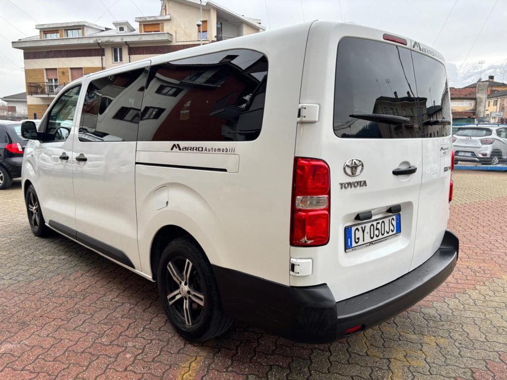 TOYOTA Proace Verso 1.5 D L9 Posti +IVA - 4