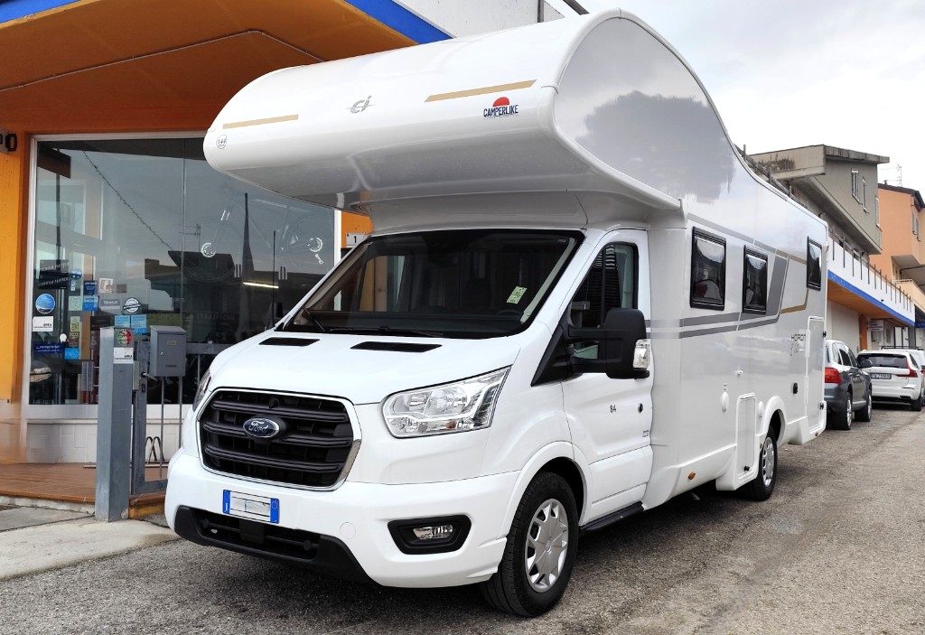 Camper mansardato, CI International