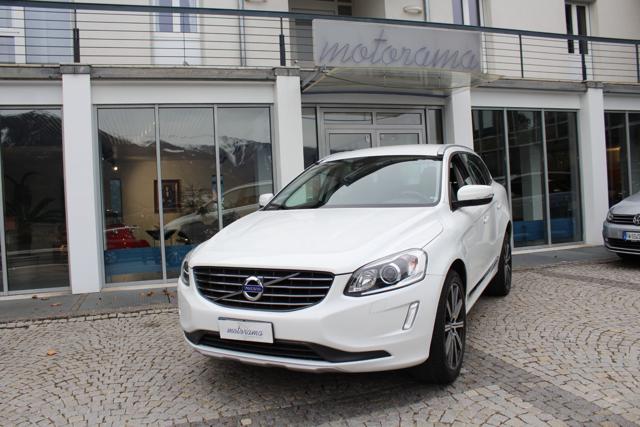 VOLVO XC60 Bianco pastello