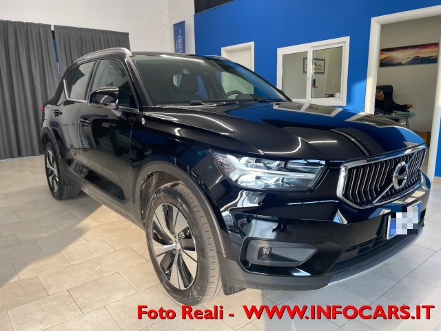 VOLVO XC40 Nero metallizzato