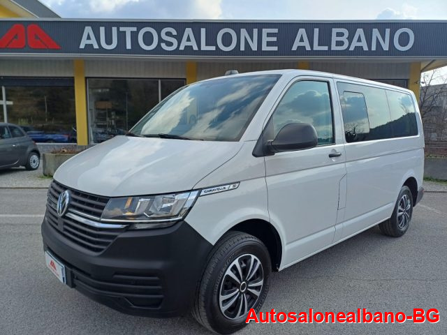 VOLKSWAGEN Caravelle Bianco pastello