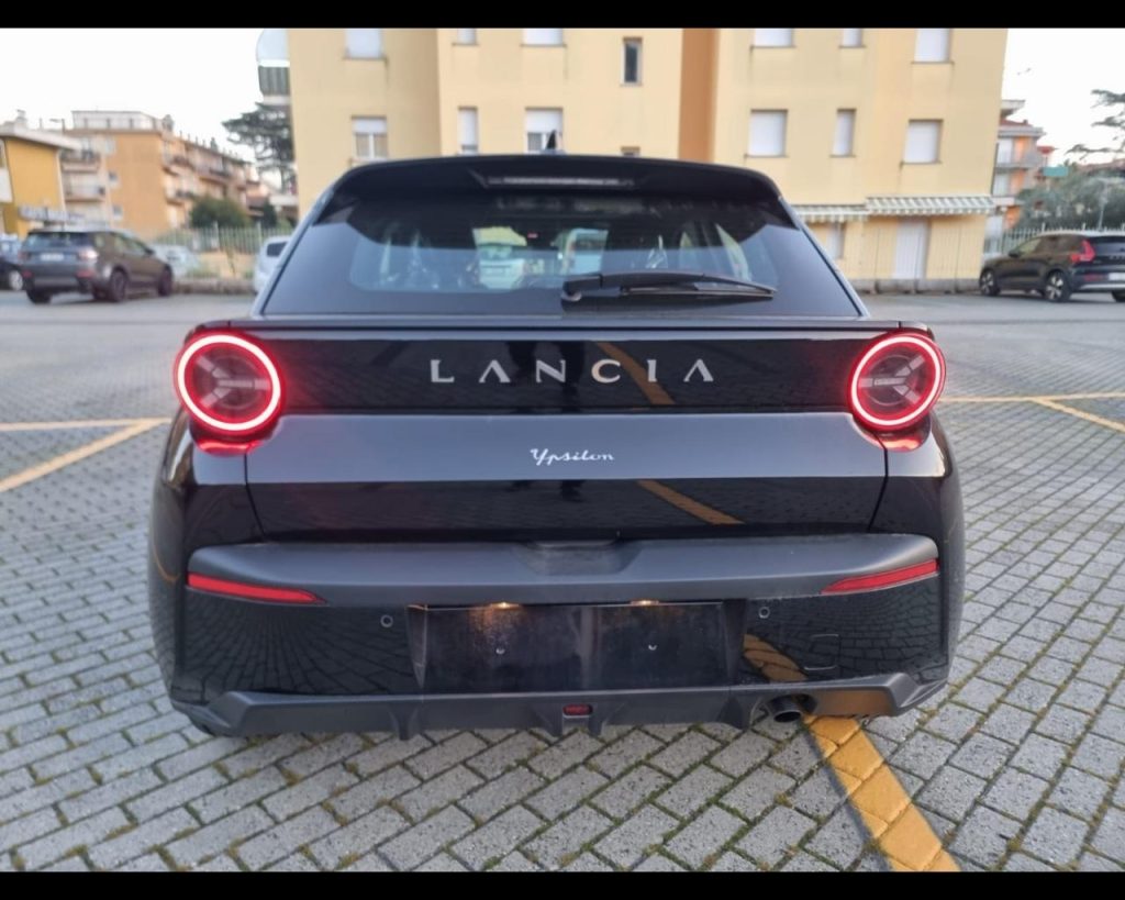 LANCIA Ypsilon Nuova  Ibrida My24 Nuova  1.2 100cv Ibrida - 8