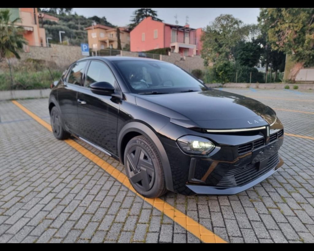 LANCIA Ypsilon Nuova  Ibrida My24 Nuova  1.2 100cv Ibrida - 9