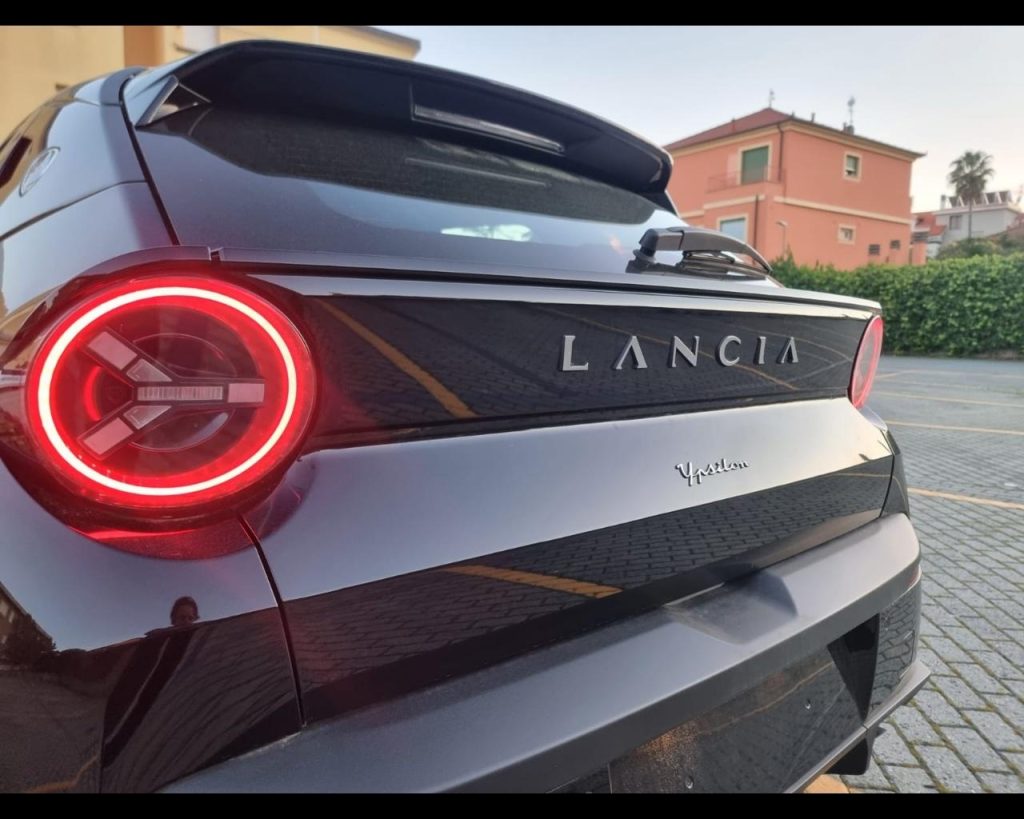 LANCIA Ypsilon Nuova  Ibrida My24 Nuova  1.2 100cv Ibrida - 11