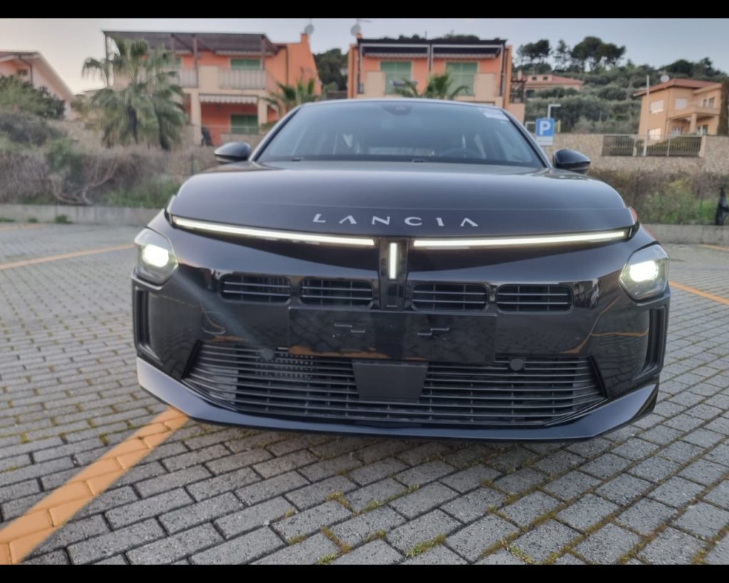 LANCIA Ypsilon Nuova  Ibrida My24 Nuova  1.2 100cv Ibrida - 4