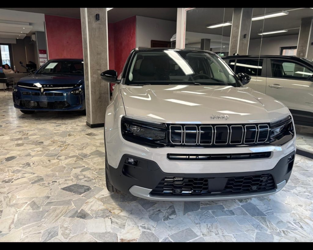 JEEP Avenger Ice My24  Summit 1.2 100cv - 3