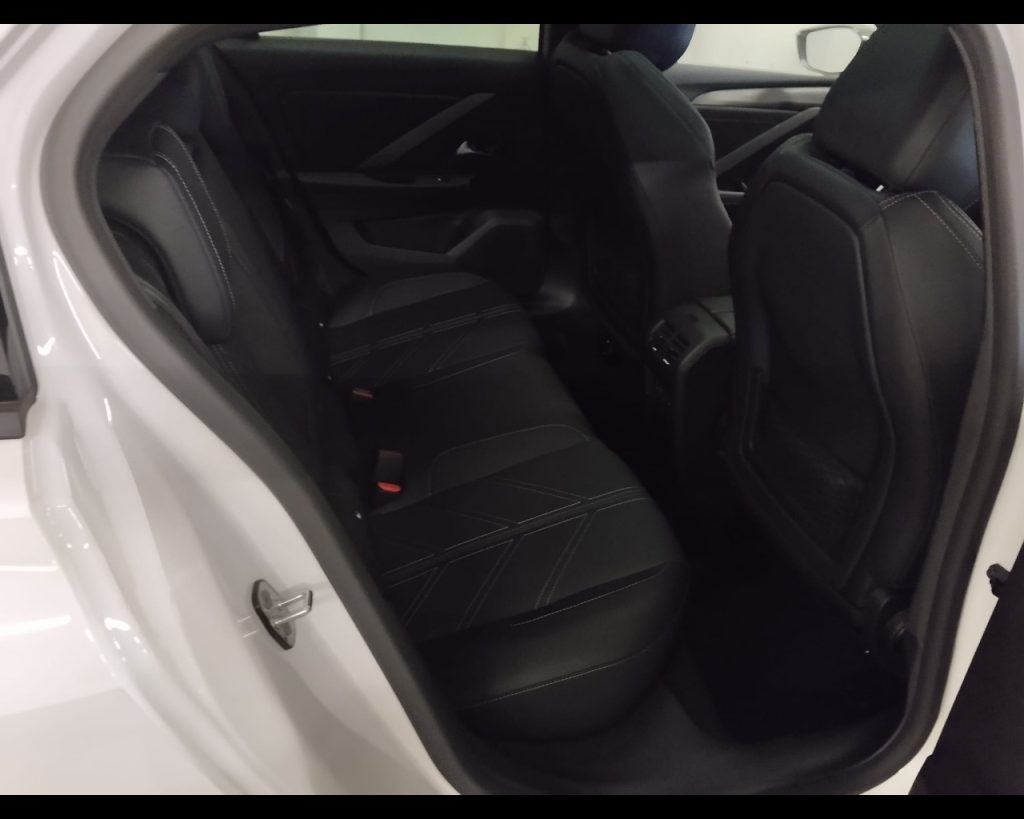 OPEL Astra 1.6 hybrid GS s&s 180cv at8 - 6