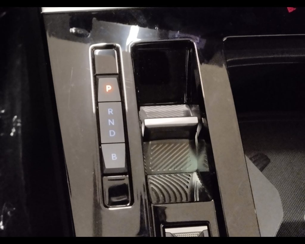 OPEL Astra 1.6 hybrid GS s&s 180cv at8 - 13