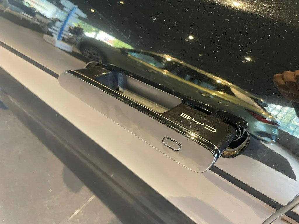 BYD Seal 82,5 kWh Design MY24 - Grid Foto 13
