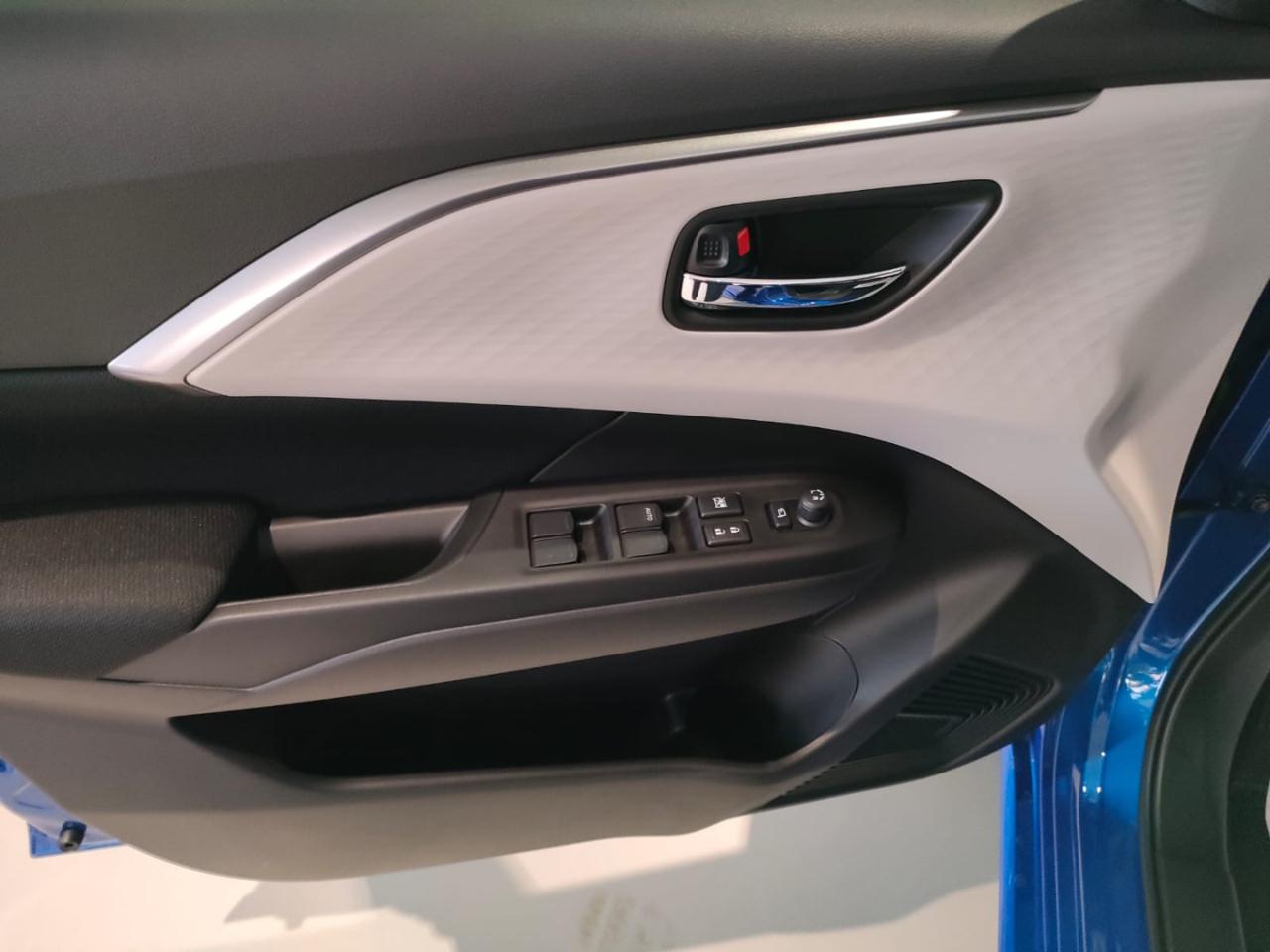 SUZUKI Swift 1.2 Hybrid Top - 9