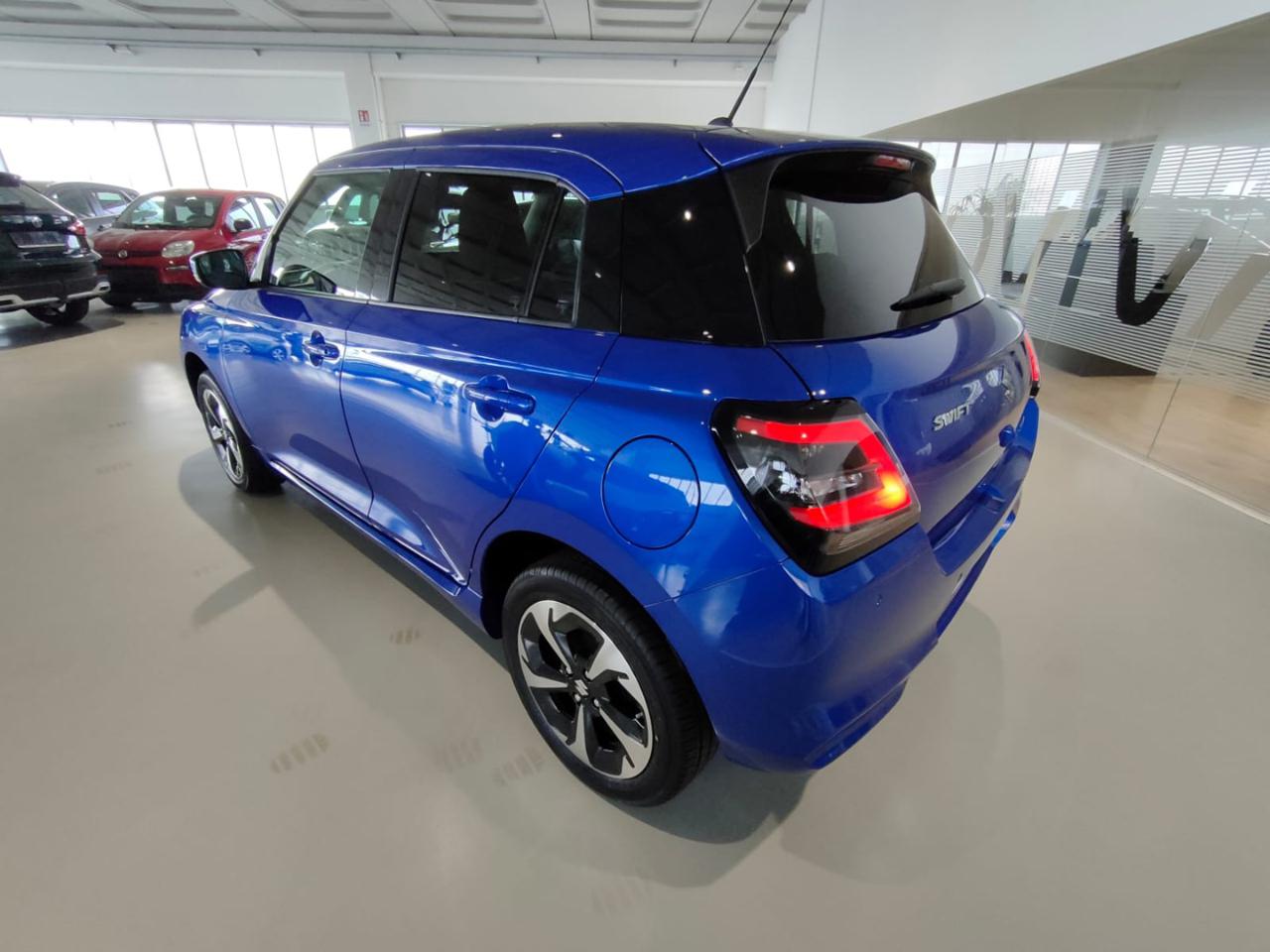 SUZUKI Swift 1.2 Hybrid Top - 6