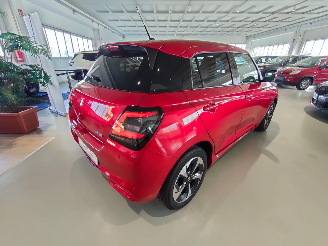 SUZUKI Swift 1.2 Hybrid CVT Top - 4