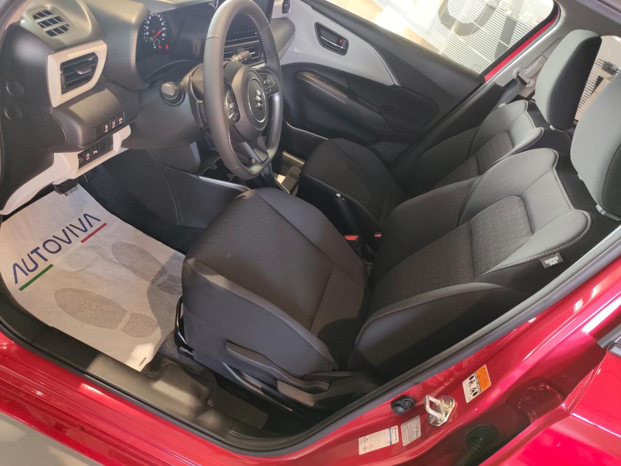 SUZUKI Swift 1.2 Hybrid CVT Top - 10