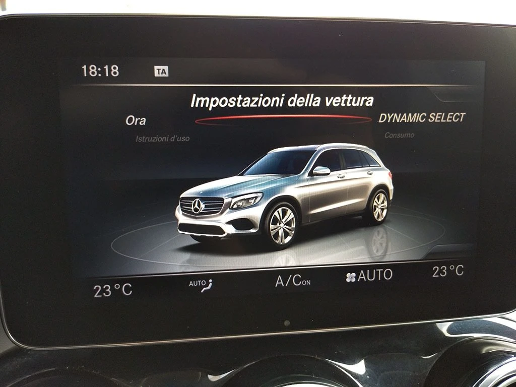 MERCEDES-BENZ GLC 250 d 4Matic Premium - 29
