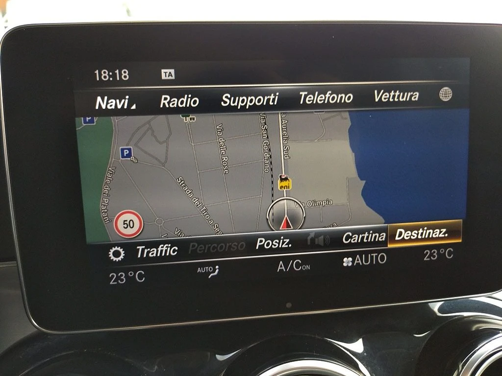 MERCEDES-BENZ GLC 250 d 4Matic Premium - 32