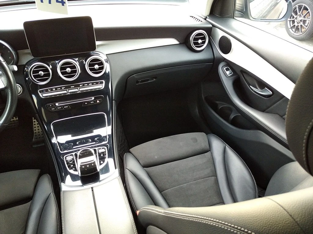 MERCEDES-BENZ GLC 250 d 4Matic Premium - 18