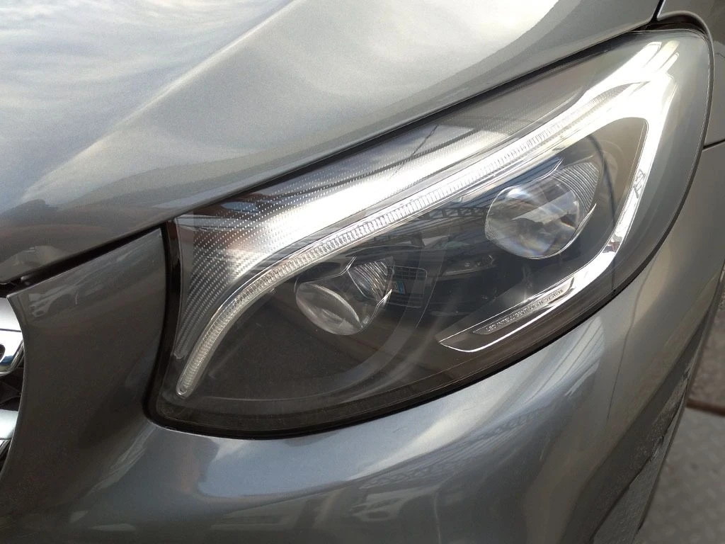 MERCEDES-BENZ GLC 250 d 4Matic Premium - 37