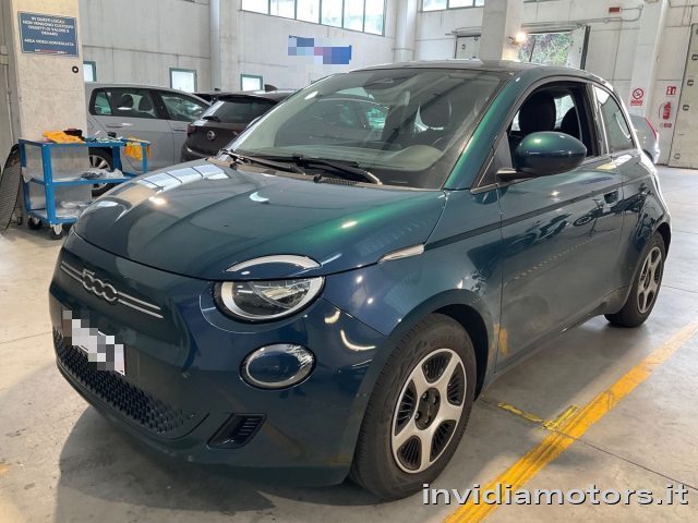 FIAT 500e Verde perlato