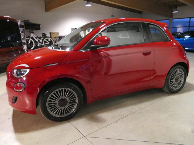 FIAT 500 Rosso pastello