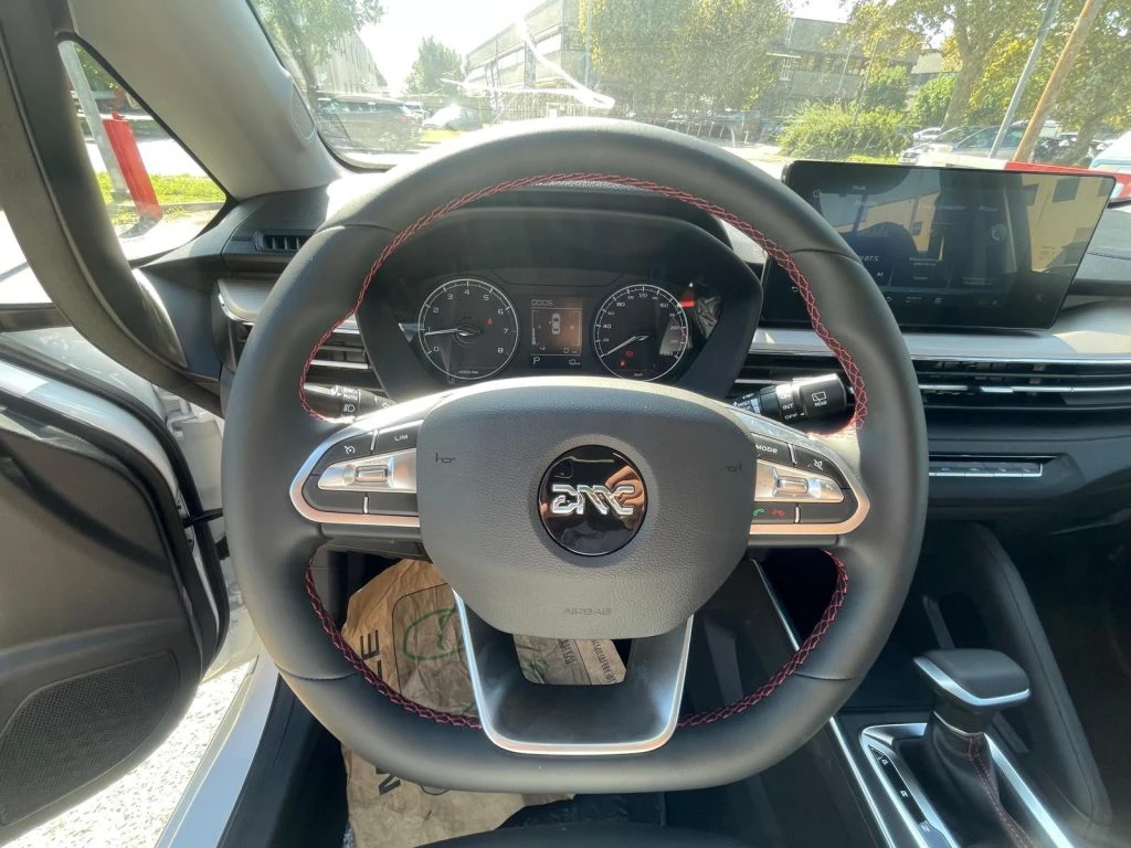 EMC Wave 2 1.5T AT CVT - Grid Foto 14