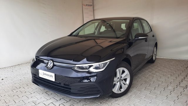 VOLKSWAGEN Golf 1.0 eTSI EVO DSG Life 