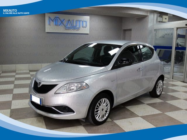 LANCIA Ypsilon Argento metallizzato