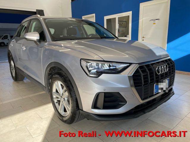 AUDI Q3 Argento metallizzato