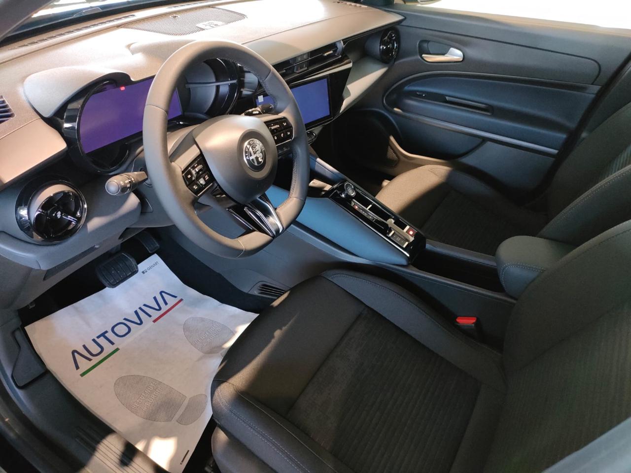 ALFA ROMEO Junior 1.2 145 CV Hybrid eDCT6 con Pack Techno - 10