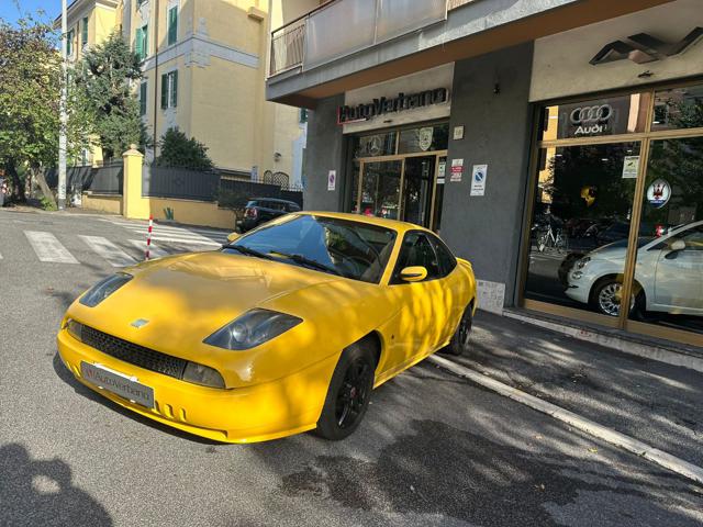 FIAT Coupe Giallo pastello