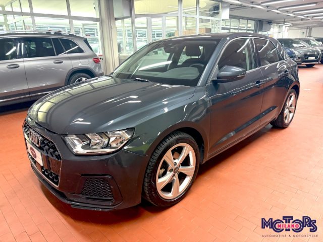 AUDI A1 Grigio scuro metallizzato