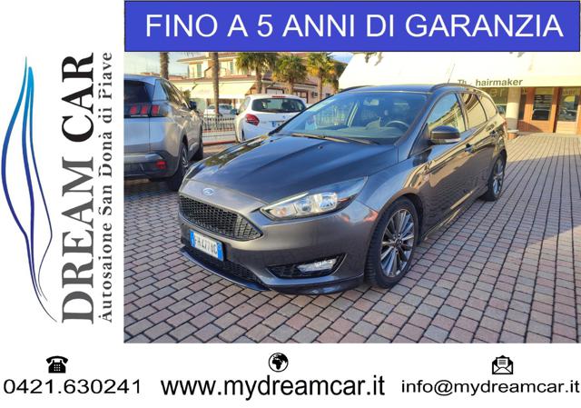 FORD Focus Grigio scuro metallizzato