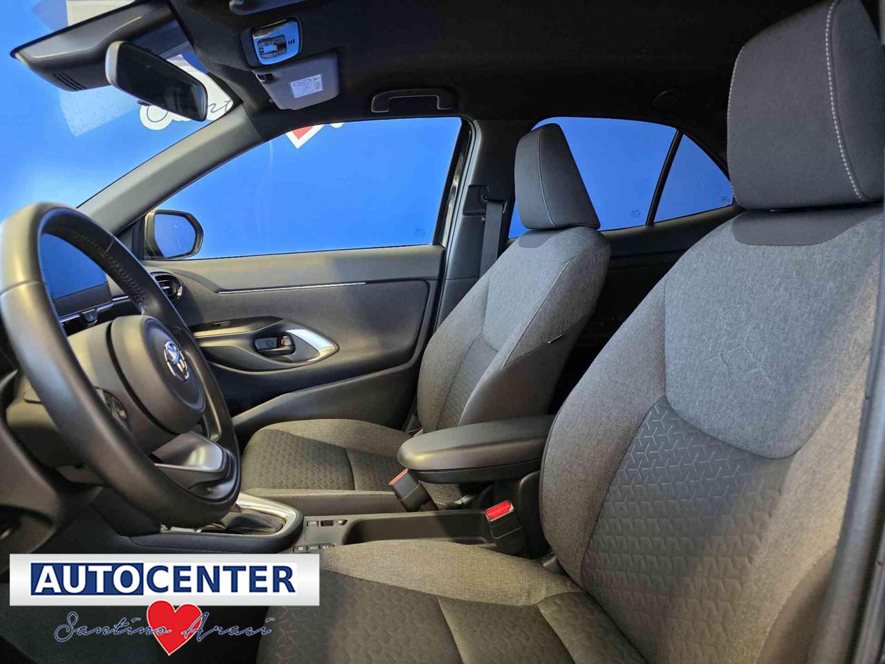 TOYOTA Yaris Cross 1.5 Hybrid 5p. E-CVT Trend - 14