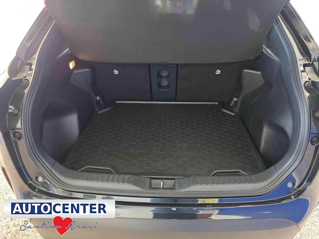 TOYOTA Yaris Cross 1.5 Hybrid 5p. E-CVT Trend - 8