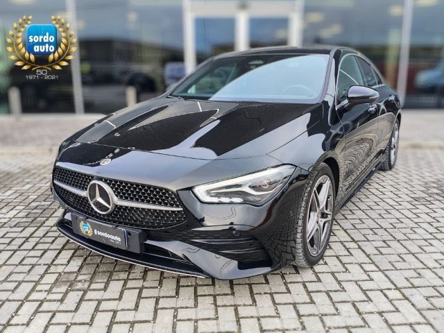 MERCEDES-BENZ CLA 200 Nero metallizzato
