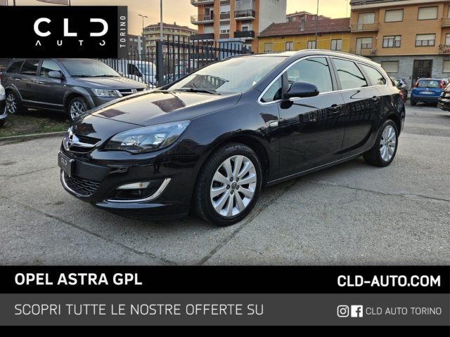 OPEL Astra Nero metallizzato