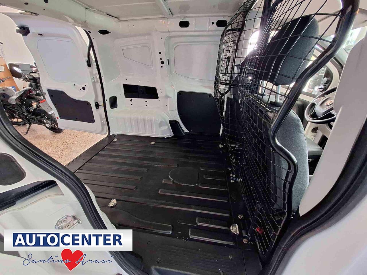 FIAT Fiorino 1.3 MJT 75 CV Cargo - 10