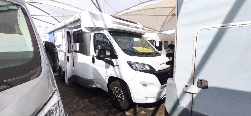 Camper semintegrale, Elnagh