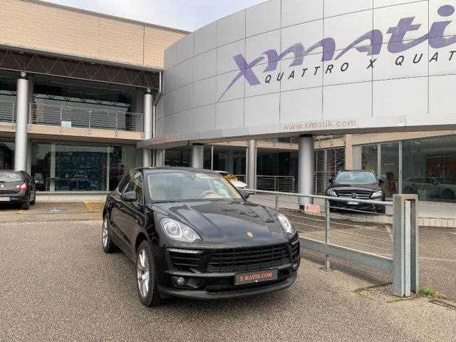 PORSCHE Macan Nero metallizzato