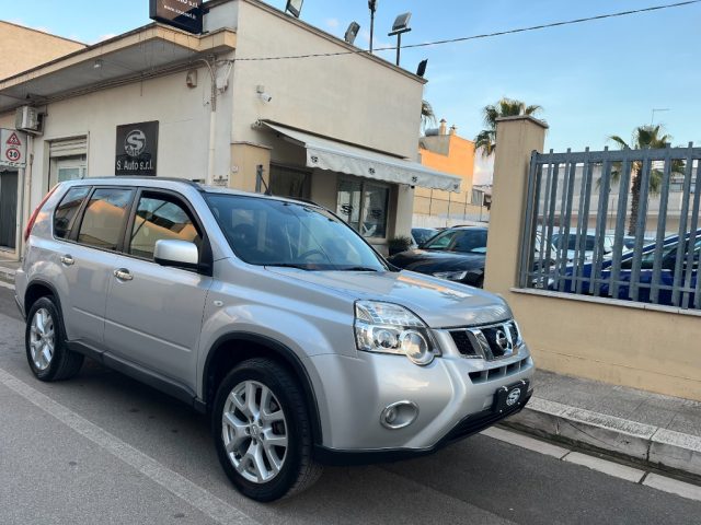 NISSAN X-Trail Argento metallizzato