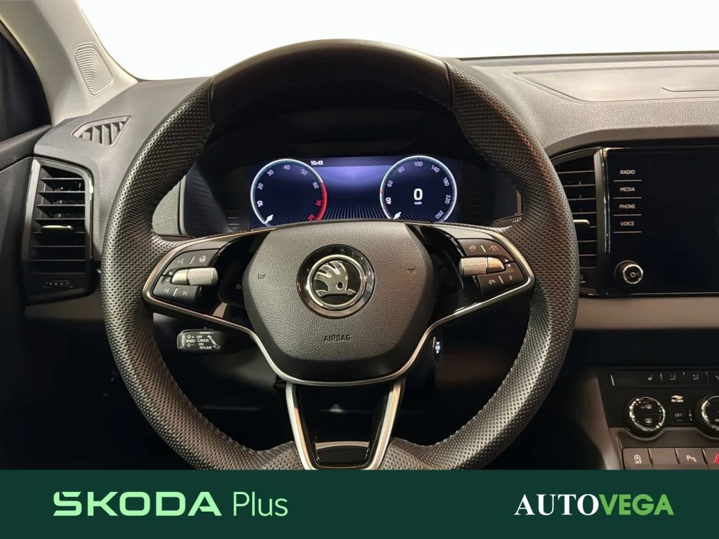 SKODA Karoq 1.0 tsi selection 115cv - 9