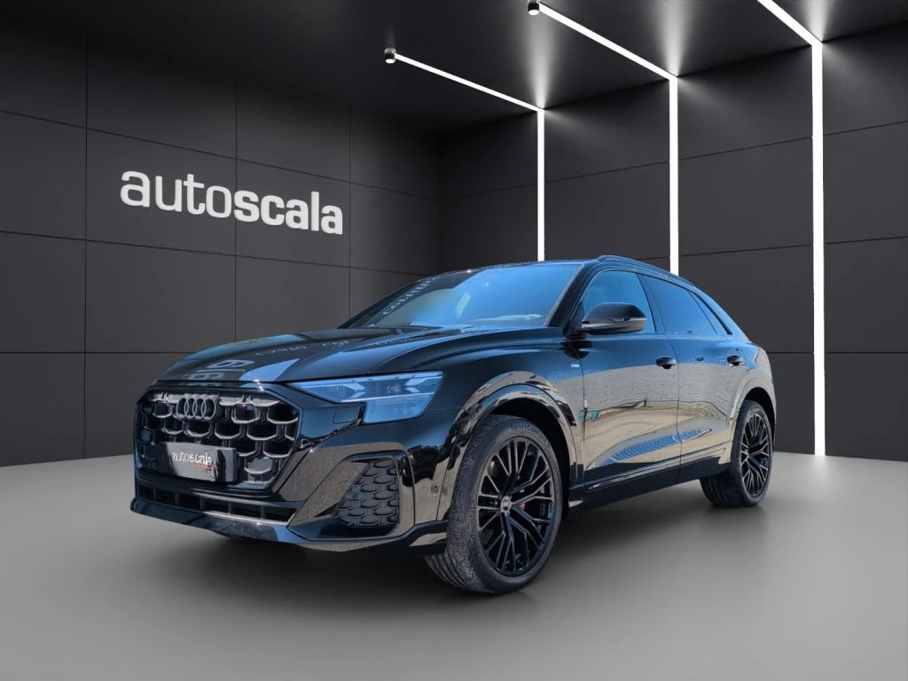 AUDI Q8 km 0 a Napoli, Autoscala
