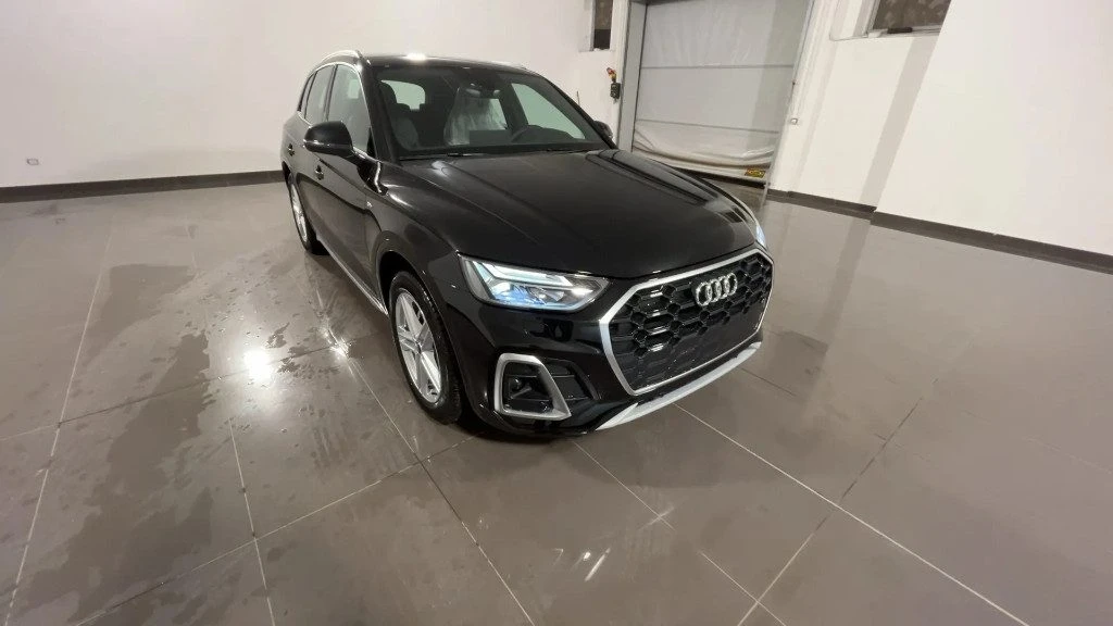 AUDI Q5 35 TDI S tronic S line #Vari.Colori - 3