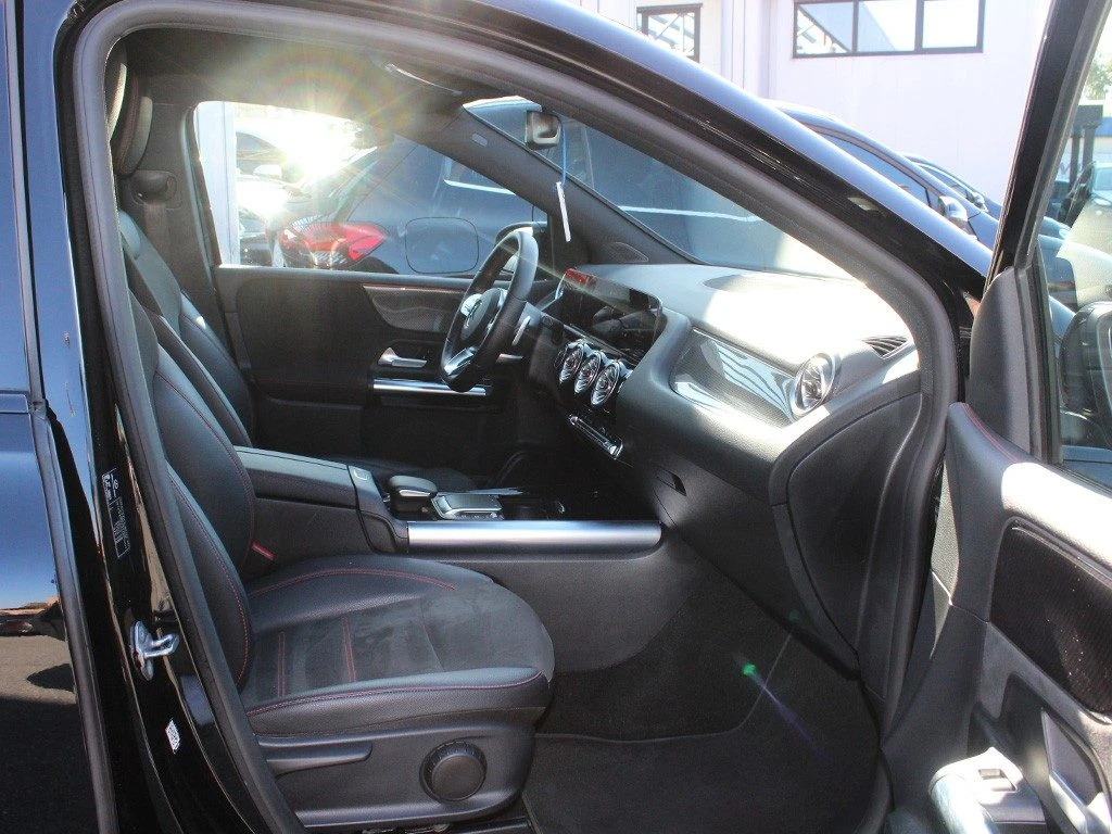 MERCEDES-BENZ B 180 d Automatic Premium - 14