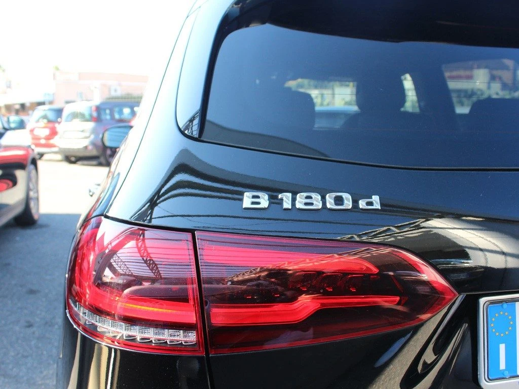 MERCEDES-BENZ B 180 d Automatic Premium - 44