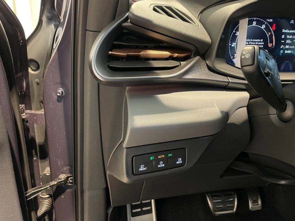 CUPRA Terramar 1.5 Hybrid DSG Pano 20 Navi Sennheiser LED - 12