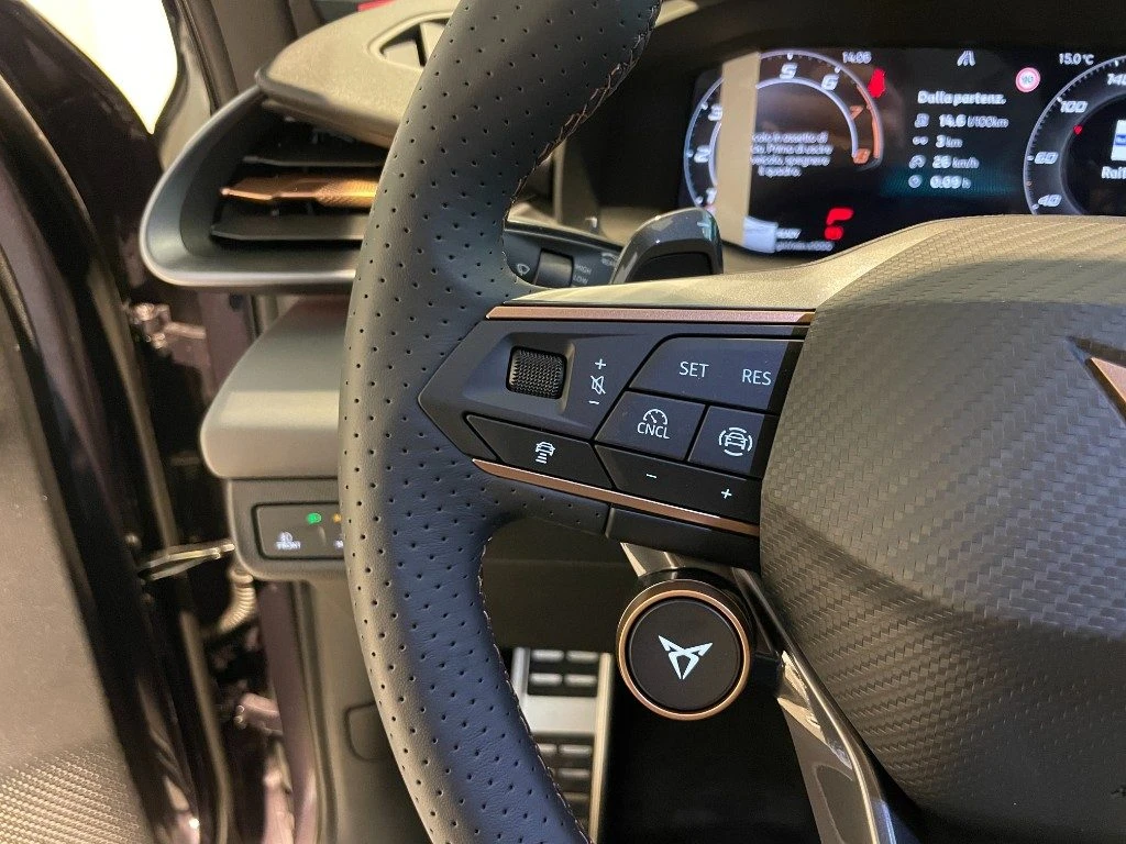 CUPRA Terramar 1.5 Hybrid DSG Pano 20 Navi Sennheiser LED - 13