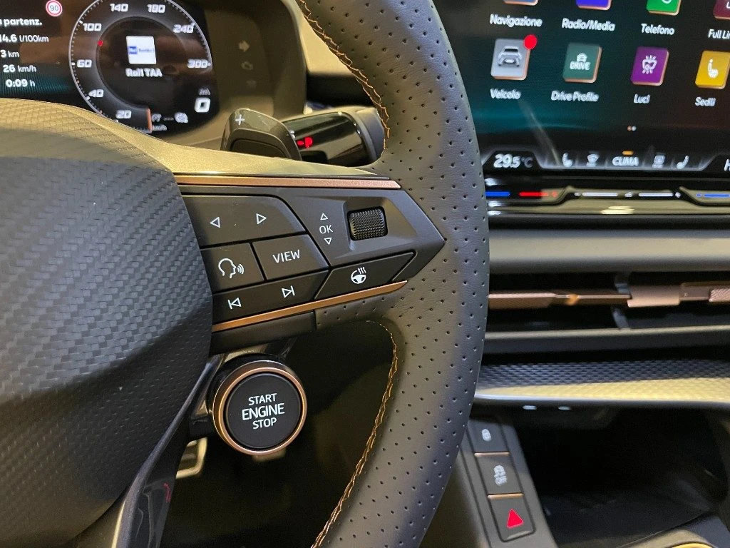 CUPRA Terramar 1.5 Hybrid DSG Pano 20 Navi Sennheiser LED - 14