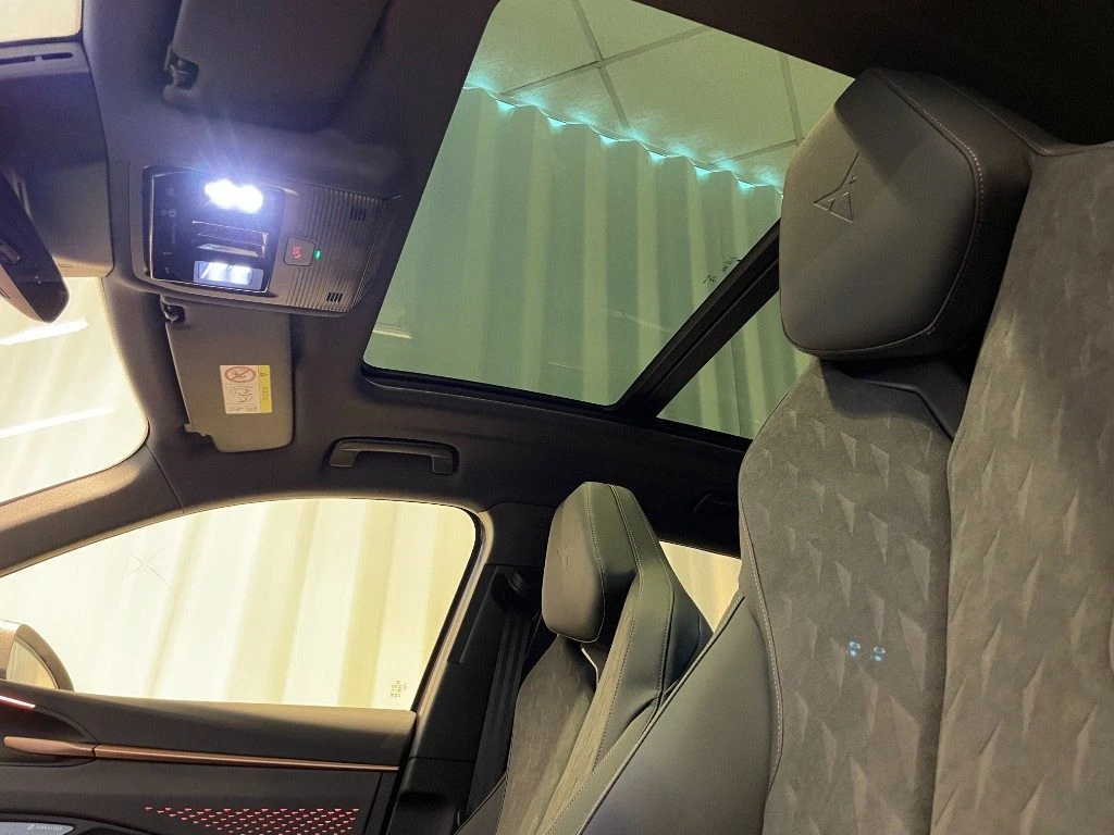 CUPRA Terramar 1.5 Hybrid DSG Pano 20 Navi Sennheiser LED - 20